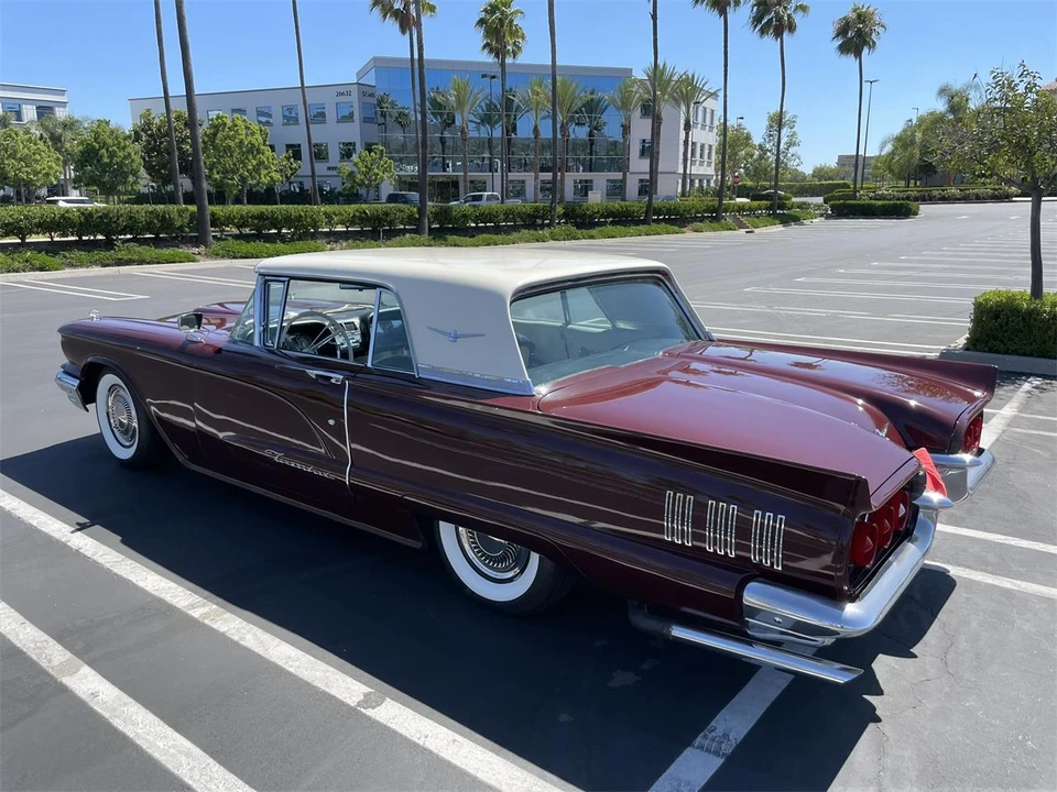 1960 Ford Thunderbird 2nd Gen - Image 7 of 13