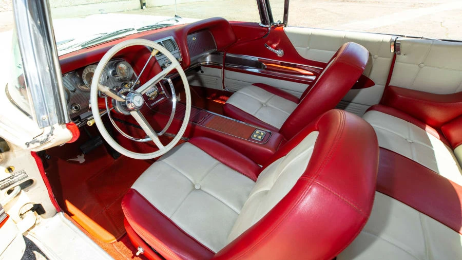 1960 Ford Thunderbird 2nd Gen - Image 4 of 23