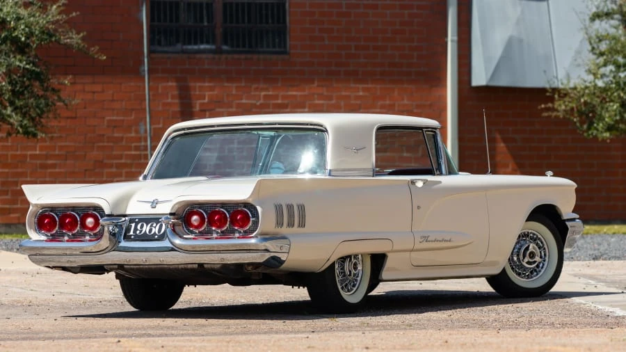 1960 Ford Thunderbird 2nd Gen - Image 12 of 23