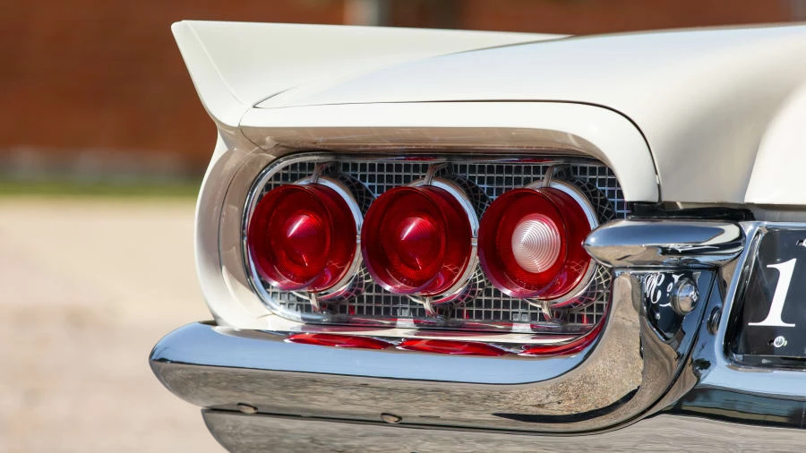 1960 Ford Thunderbird 2nd Gen - Image 16 of 23