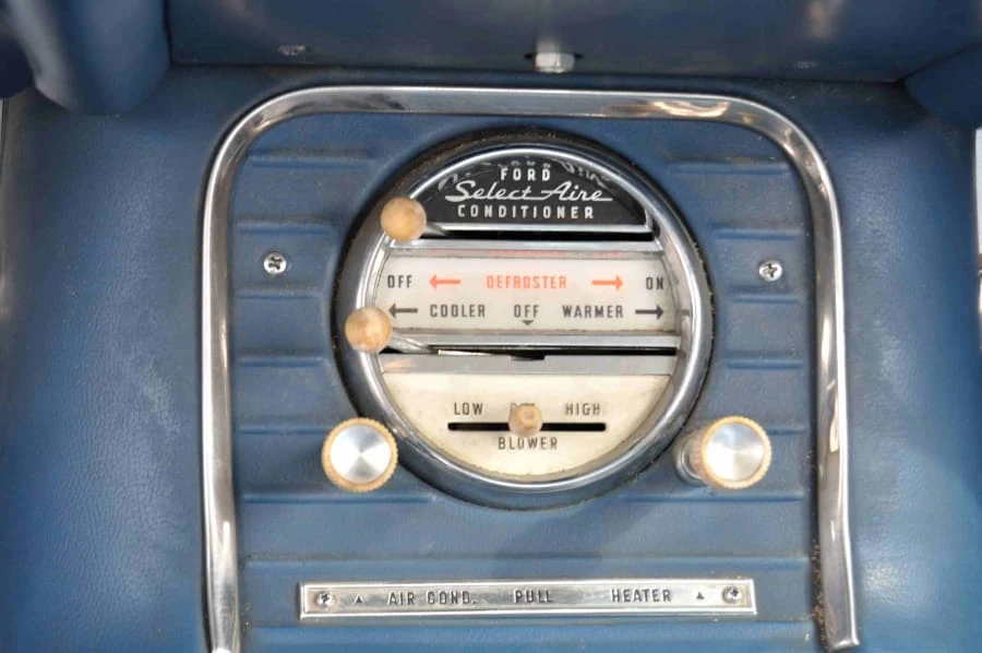1960 Ford Thunderbird 2nd Gen - Image 6 of 12