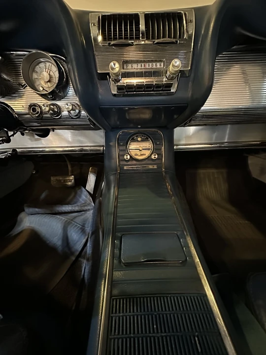 1960 Ford Thunderbird 2nd Gen - Image 19 of 23