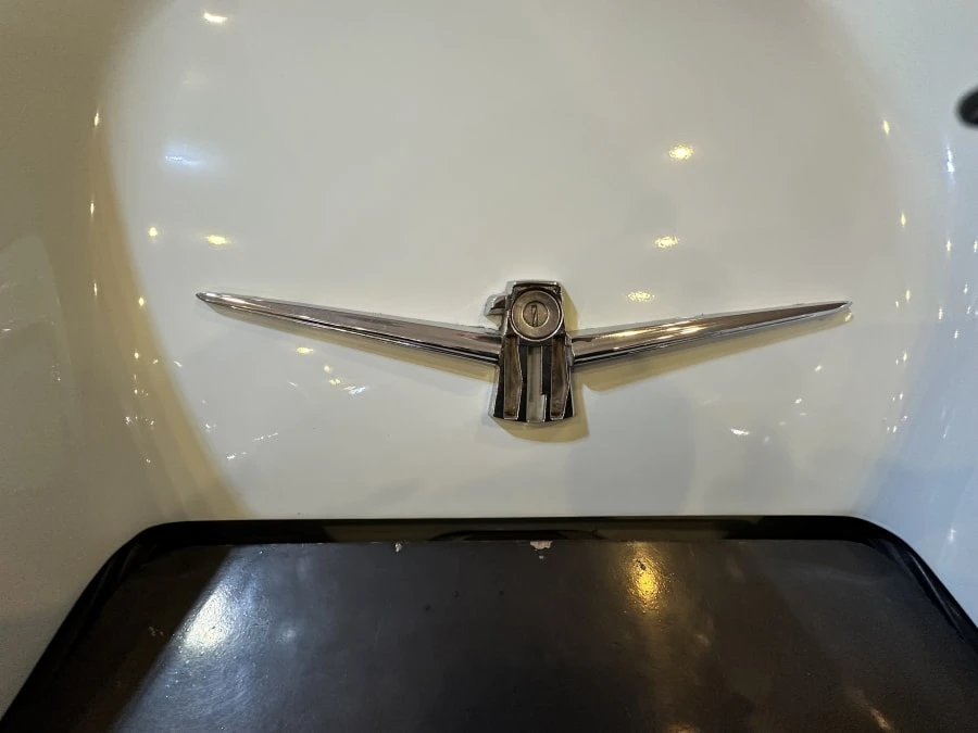 1960 Ford Thunderbird 2nd Gen - Image 14 of 23