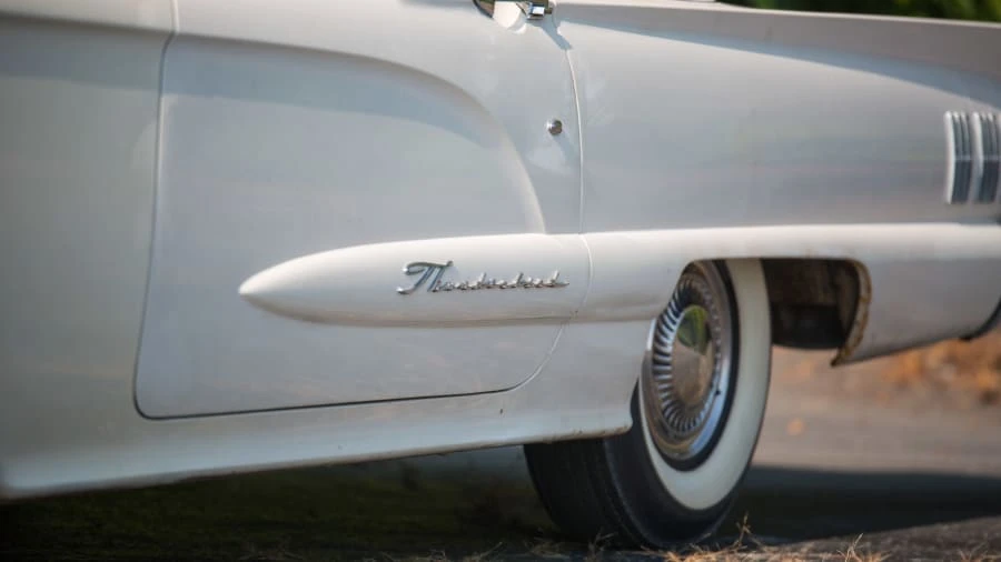 1960 Ford Thunderbird 2nd Gen - Image 9 of 12
