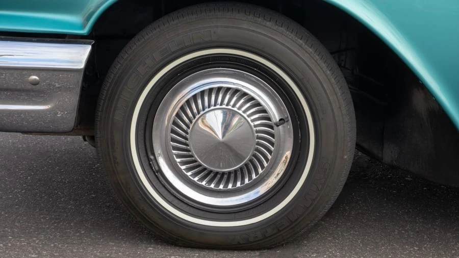 1960 Ford Thunderbird 2nd Gen - Image 10 of 20