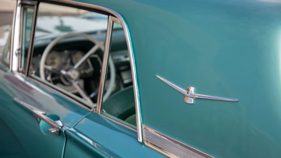 1960 Ford Thunderbird 2nd Gen - Image 17 of 20
