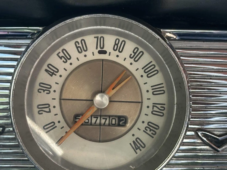 1960 Ford Thunderbird 2nd Gen - Image 12 of 14