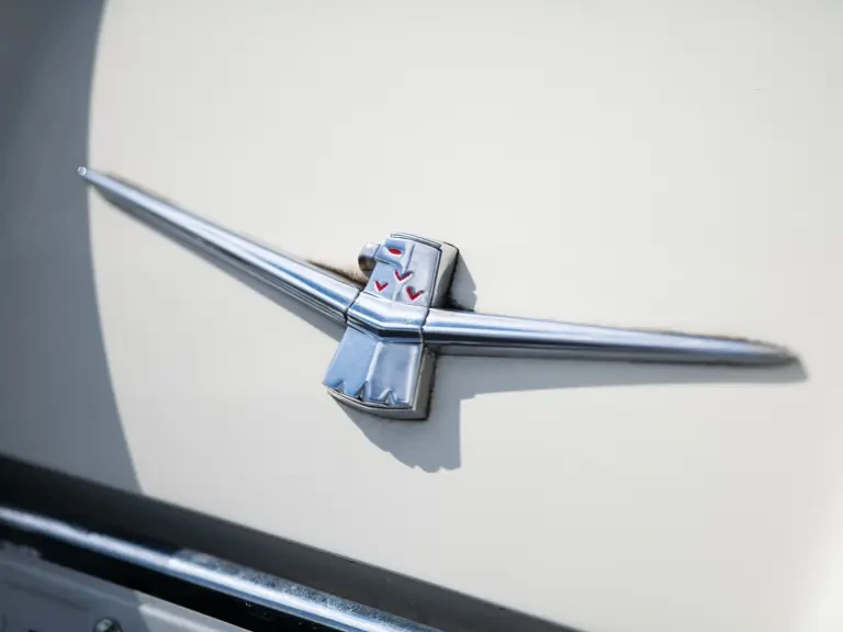 1960 Ford Thunderbird 2nd Gen - Image 15 of 28