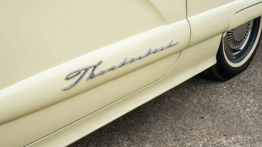 1960 Ford Thunderbird 2nd Gen - Image 12 of 13