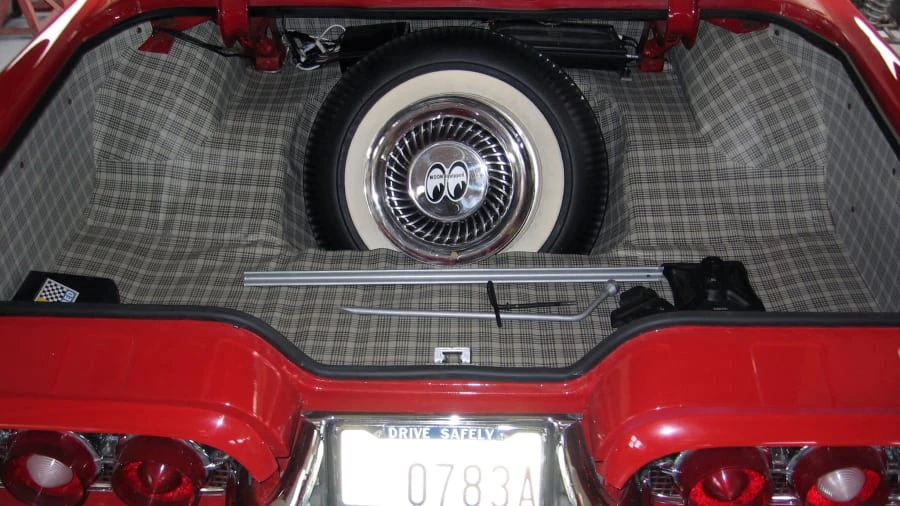 1960 Ford Thunderbird 2nd Gen - Image 6 of 10