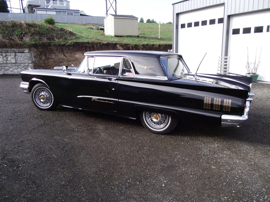 1960 Ford Thunderbird 2nd Gen - Image 2 of 3