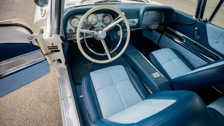 1960 Ford Thunderbird 2nd Gen - Image 4 of 23