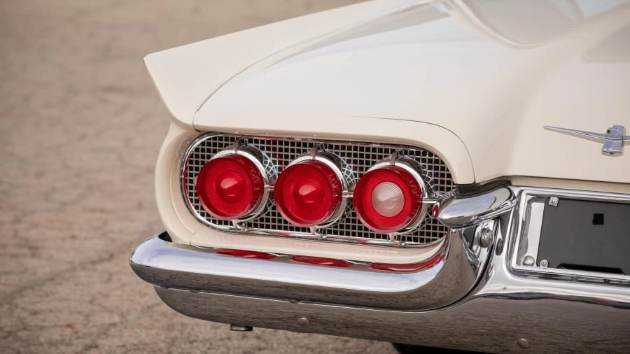 1960 Ford Thunderbird 2nd Gen - Image 11 of 23