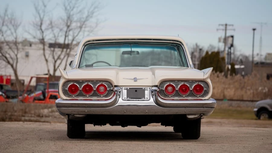 1960 Ford Thunderbird 2nd Gen - Image 15 of 23