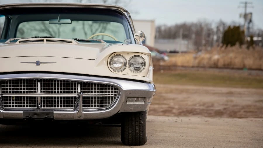 1960 Ford Thunderbird 2nd Gen - Image 19 of 23