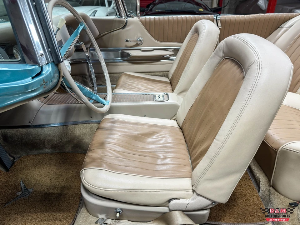 1960 Ford Thunderbird 2nd Gen - Image 12 of 21