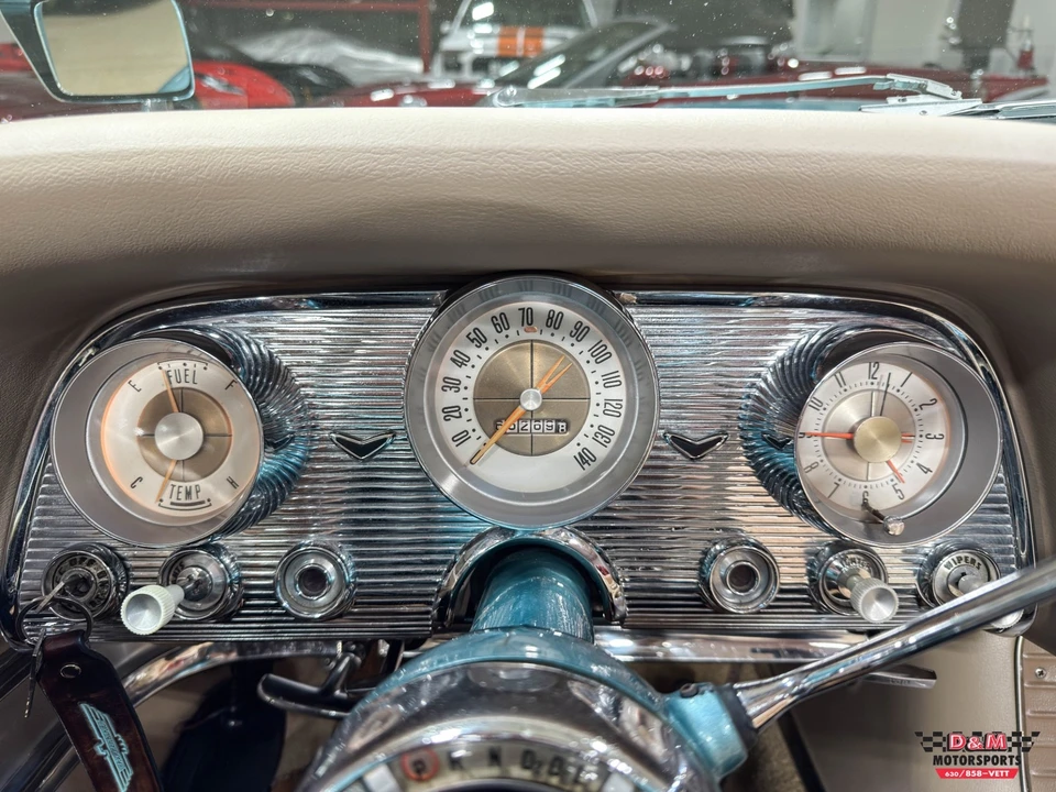 1960 Ford Thunderbird 2nd Gen - Image 18 of 21