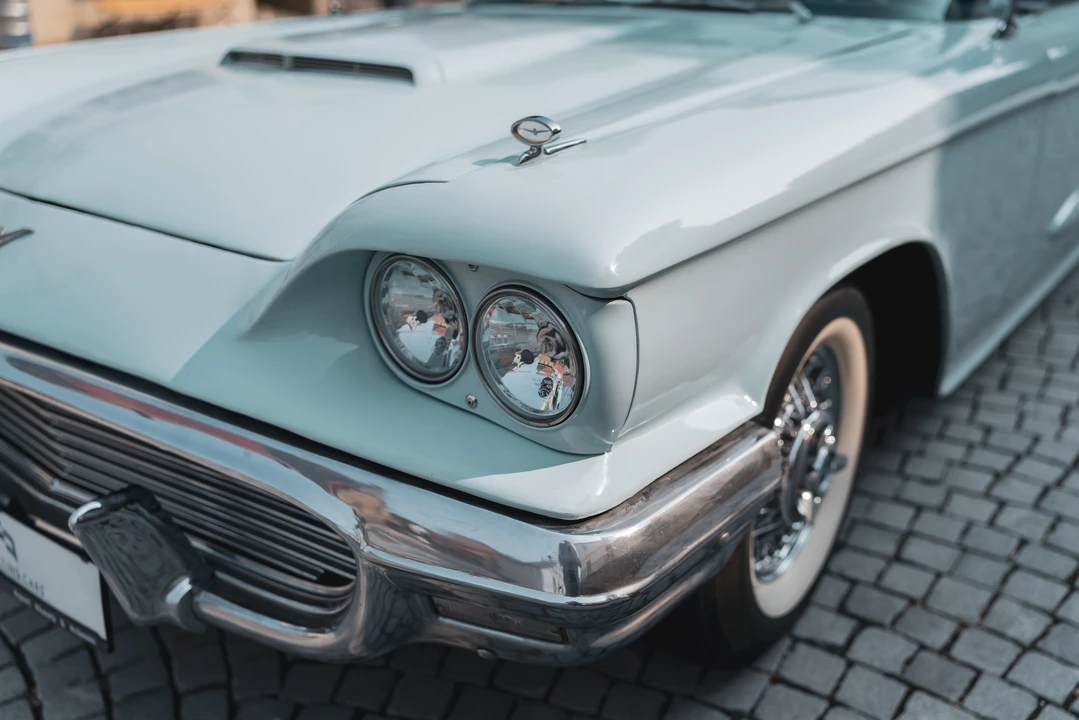 1960 Ford Thunderbird 2nd Gen - Image 23 of 31