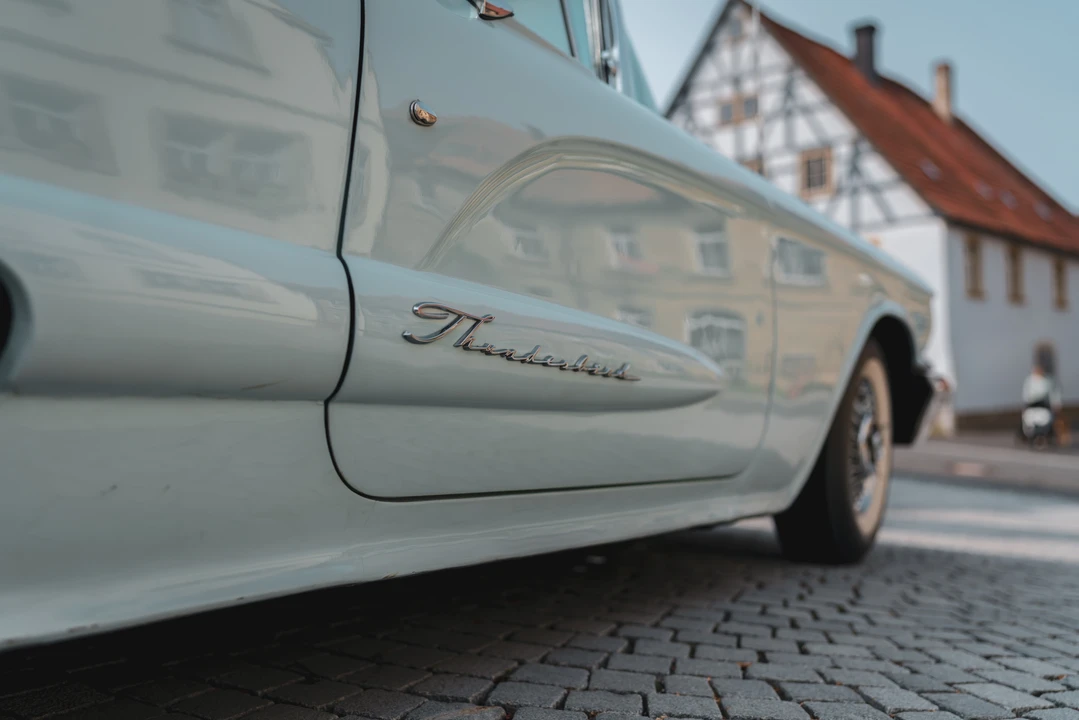 1960 Ford Thunderbird 2nd Gen - Image 30 of 31