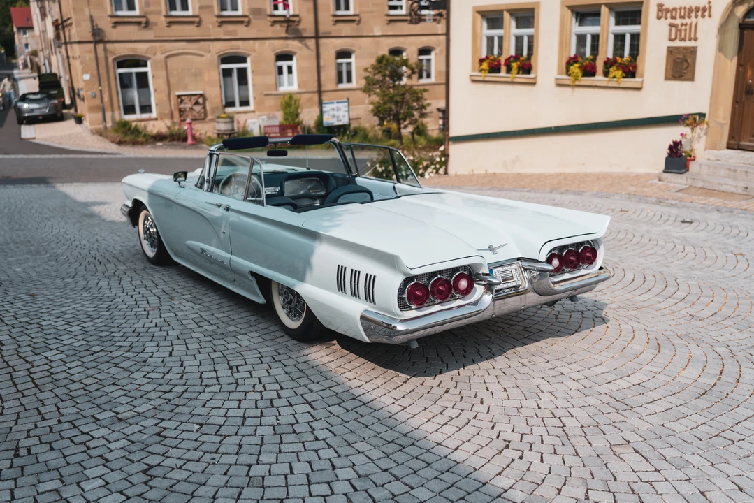 1960 Ford Thunderbird 2nd Gen - Image 5 of 31