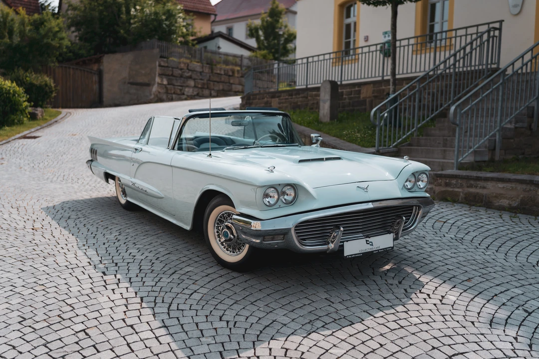 1960 Ford Thunderbird 2nd Gen - Image 16 of 31