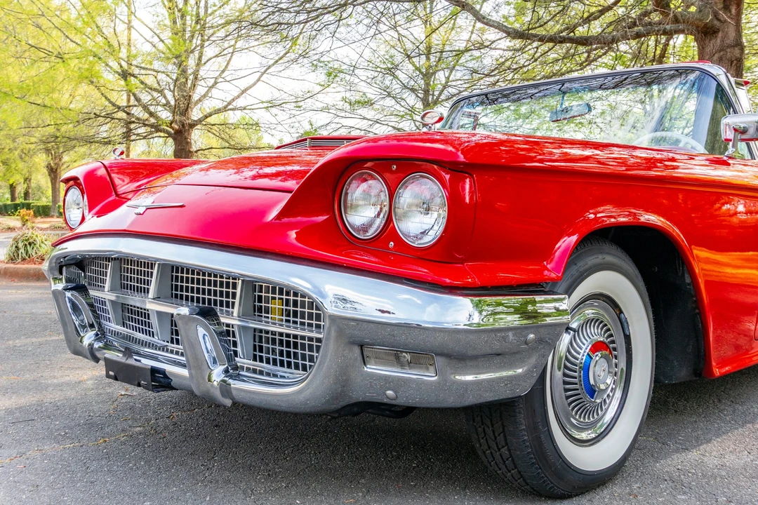 1960 Ford Thunderbird 2nd Gen - Image 10 of 31