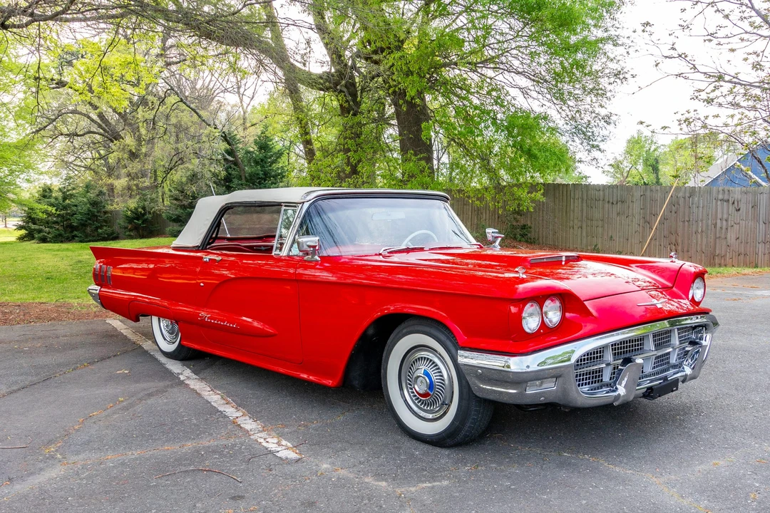 1960 Ford Thunderbird 2nd Gen - Image 9 of 31