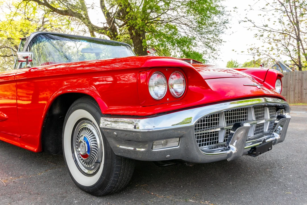 1960 Ford Thunderbird 2nd Gen - Image 12 of 31