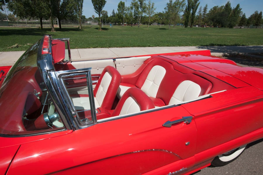 1960 Ford Thunderbird 2nd Gen - Image 3 of 12