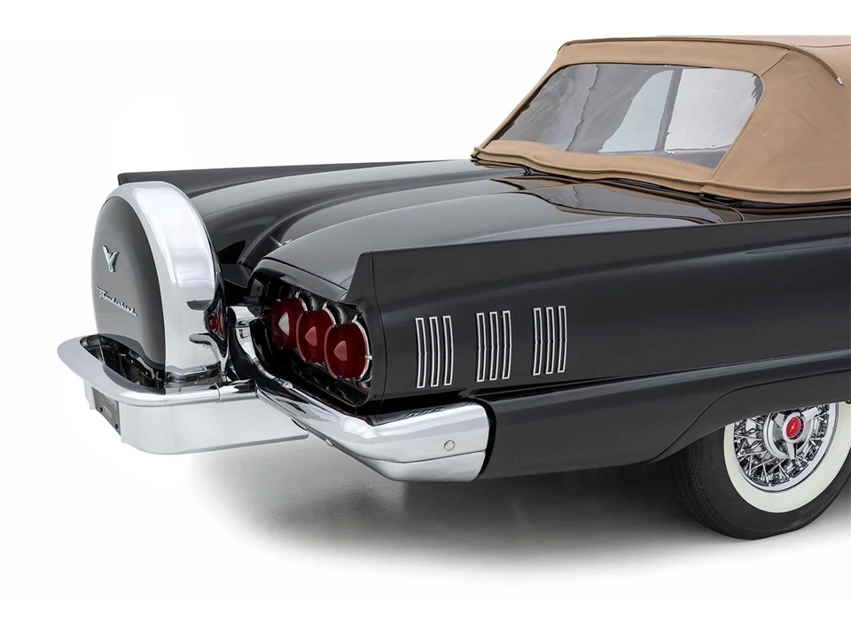 1960 Ford Thunderbird 2nd Gen - Image 28 of 31