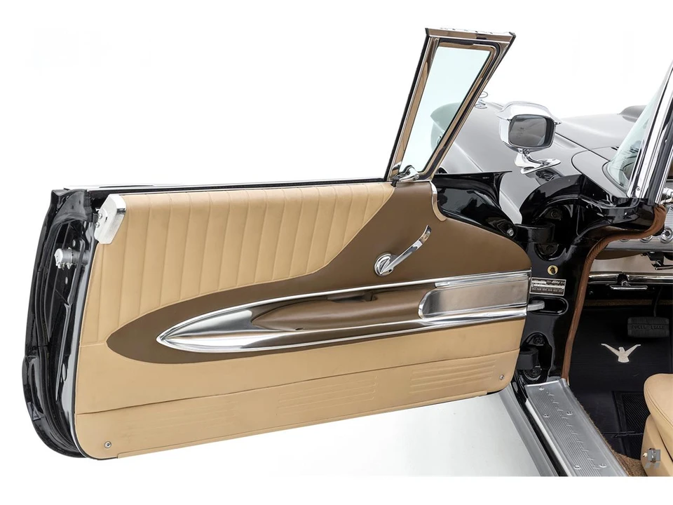 1960 Ford Thunderbird 2nd Gen - Image 18 of 31