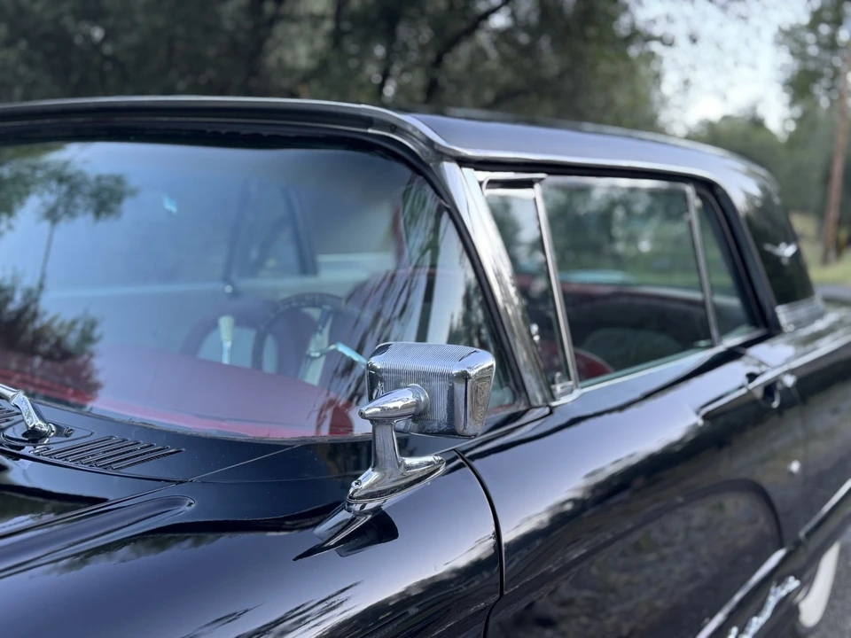 1960 Ford Thunderbird 2nd Gen - Image 13 of 31