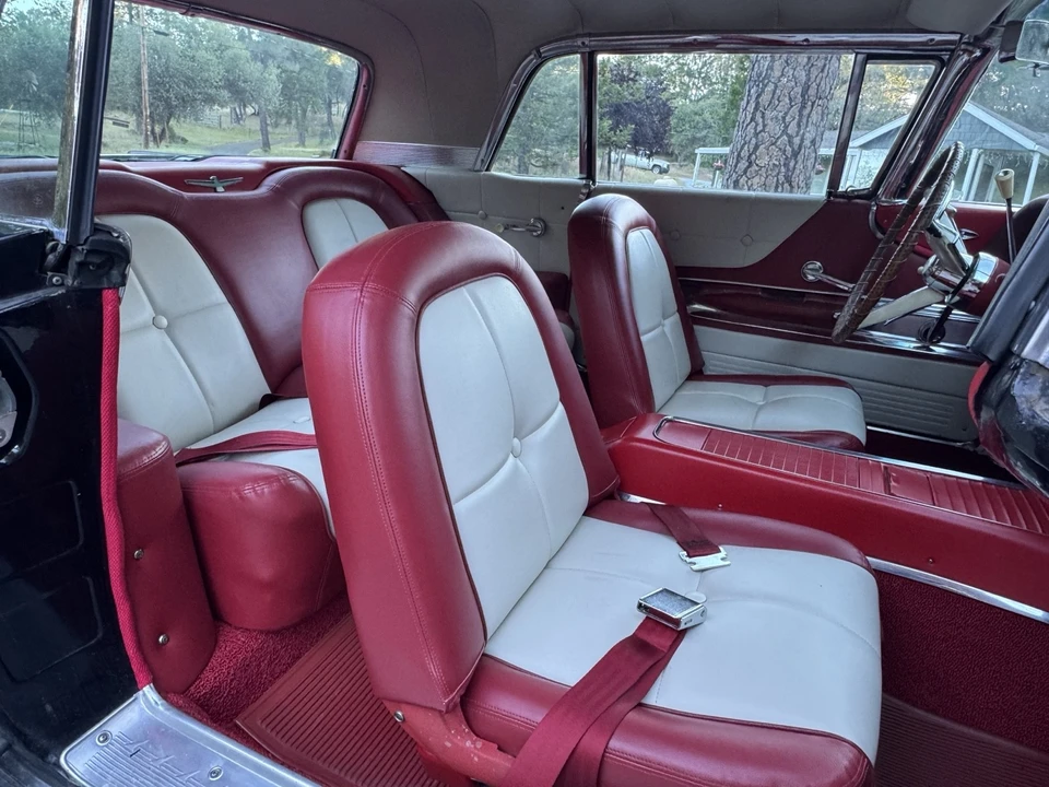 1960 Ford Thunderbird 2nd Gen - Image 28 of 31