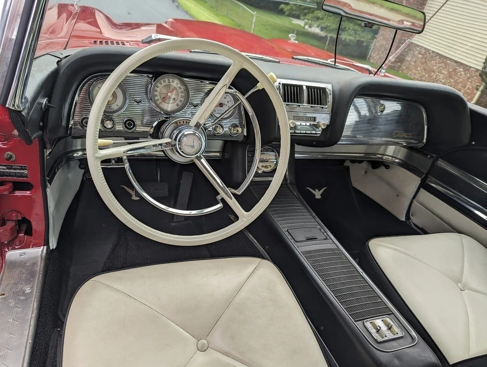 1960 Ford Thunderbird 2nd Gen - Image 11 of 12