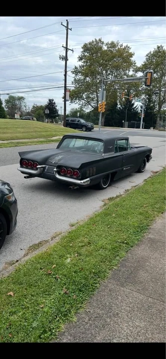 1960 Ford Thunderbird 2nd Gen - Image 2 of 6