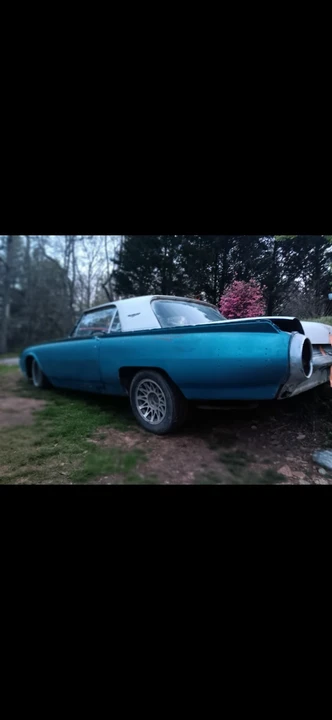 1960 Ford Thunderbird 2nd Gen - Image 2 of 5