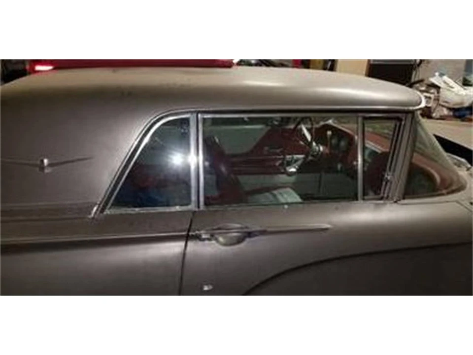 1960 Ford Thunderbird 2nd Gen - Image 13 of 14