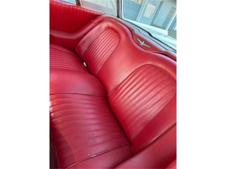 1960 Ford Thunderbird 2nd Gen - Image 20 of 30