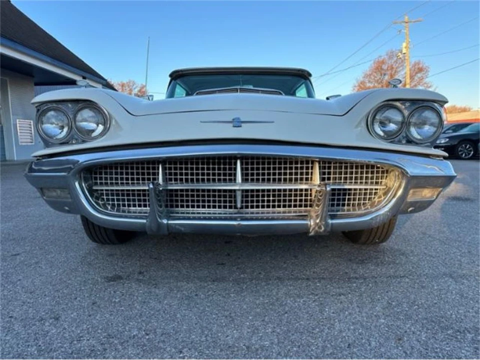 1960 Ford Thunderbird 2nd Gen - Image 28 of 30
