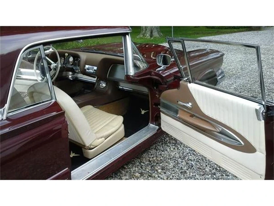 1960 Ford Thunderbird 2nd Gen - Image 8 of 11