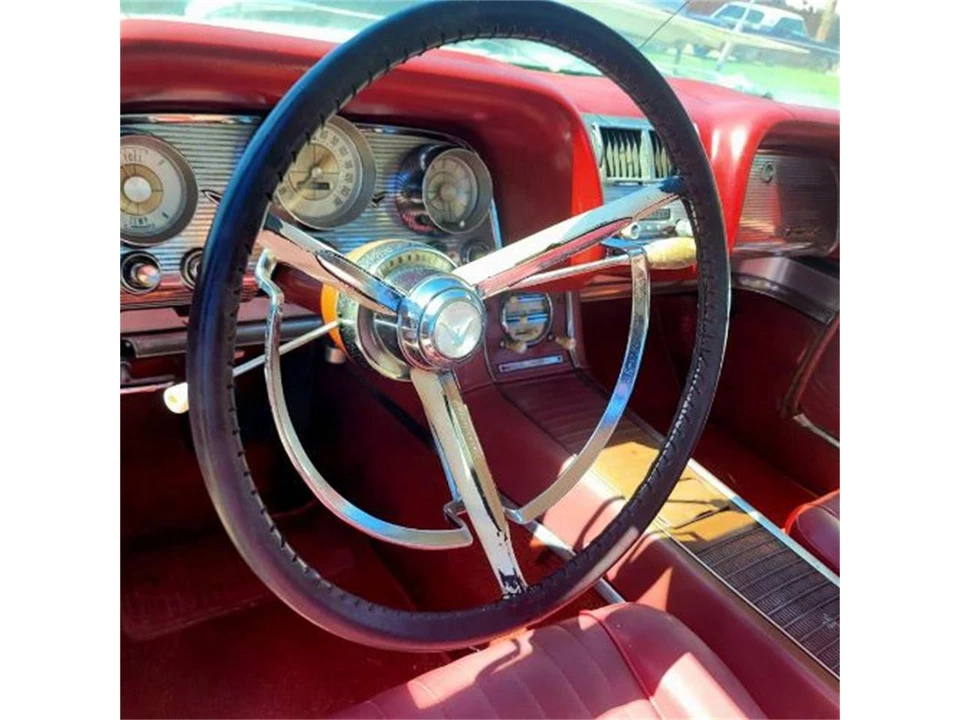 1960 Ford Thunderbird 2nd Gen - Image 6 of 8