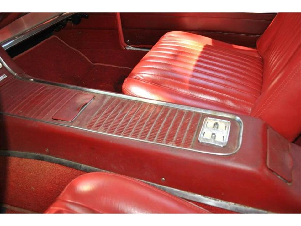 1960 Ford Thunderbird 2nd Gen - Image 9 of 19