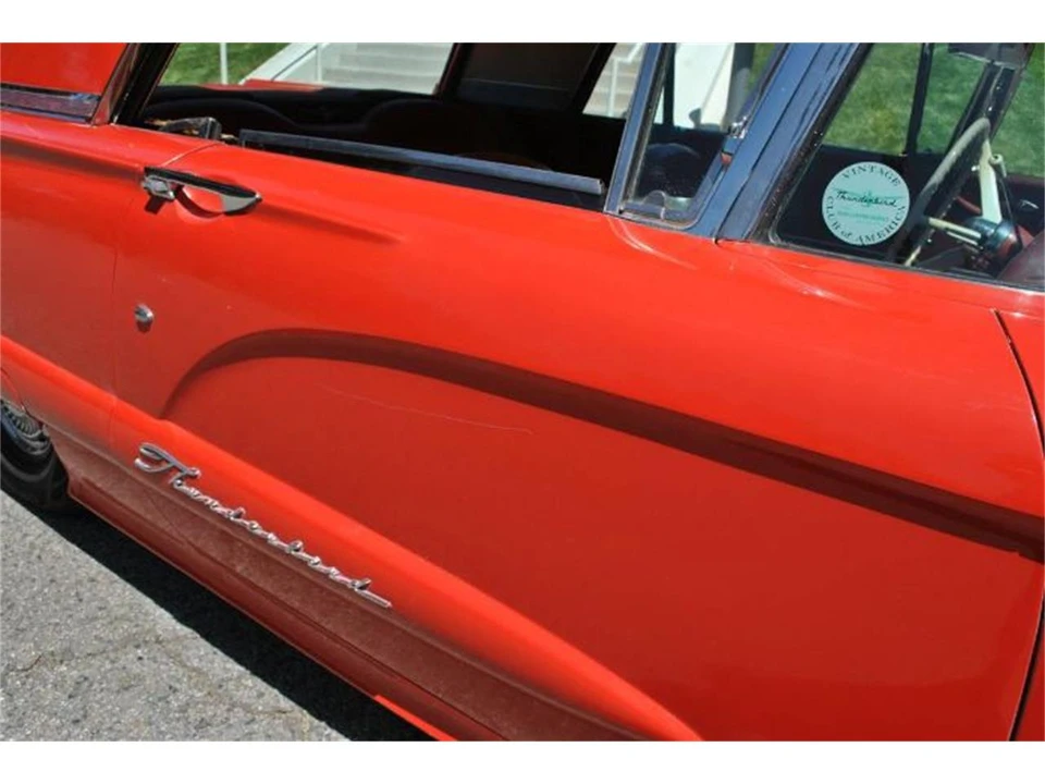 1960 Ford Thunderbird 2nd Gen - Image 17 of 19