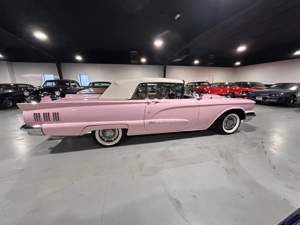 1960 Ford Thunderbird 2nd Gen - Image 30 of 31