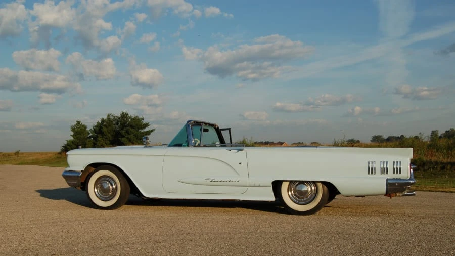 1960 Ford Thunderbird 2nd Gen - Image 2 of 7