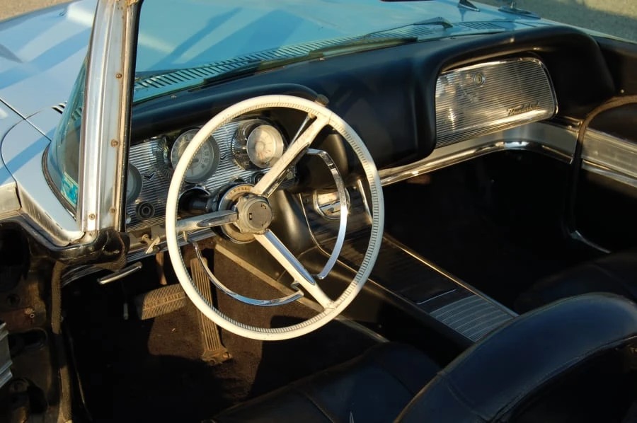 1960 Ford Thunderbird 2nd Gen - Image 4 of 7