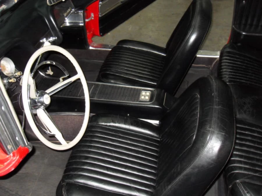 1960 Ford Thunderbird 2nd Gen - Image 2 of 5