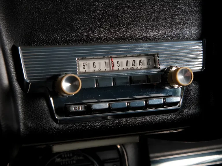 1960 Ford Thunderbird 2nd Gen - Image 11 of 26