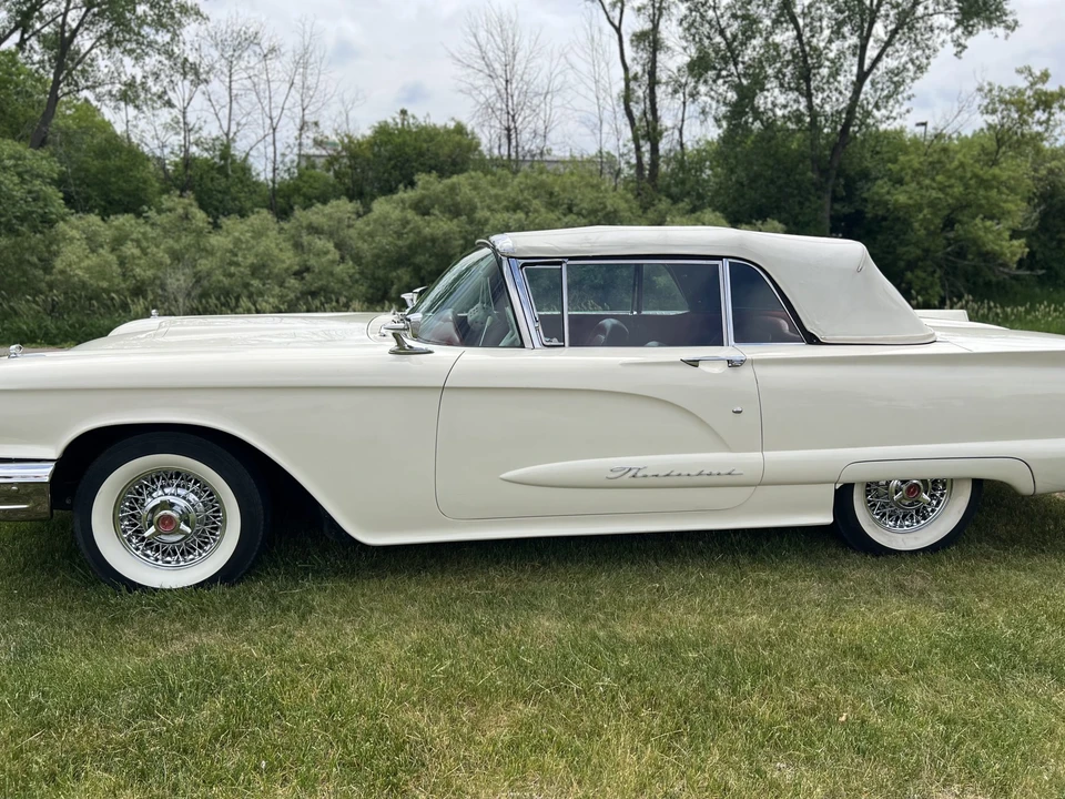 1960 Ford Thunderbird 2nd Gen - Image 7 of 31