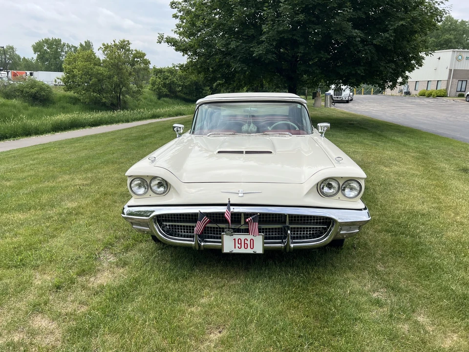 1960 Ford Thunderbird 2nd Gen - Image 28 of 31